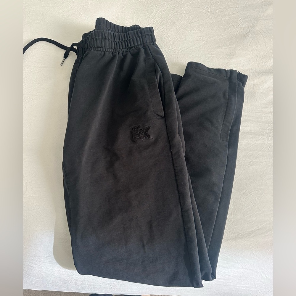 Men’s black joggers
